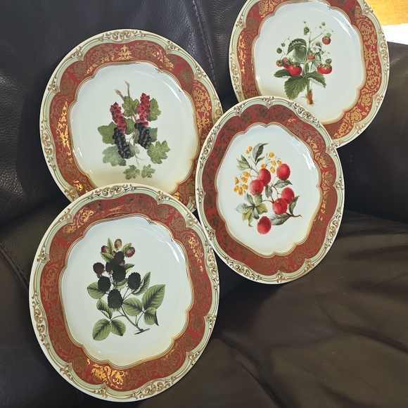Andrea by Sadek 'Winterthur' Fruit Decor set of 4 Plates - 8.25"  MIJ - Picture 1 of 10